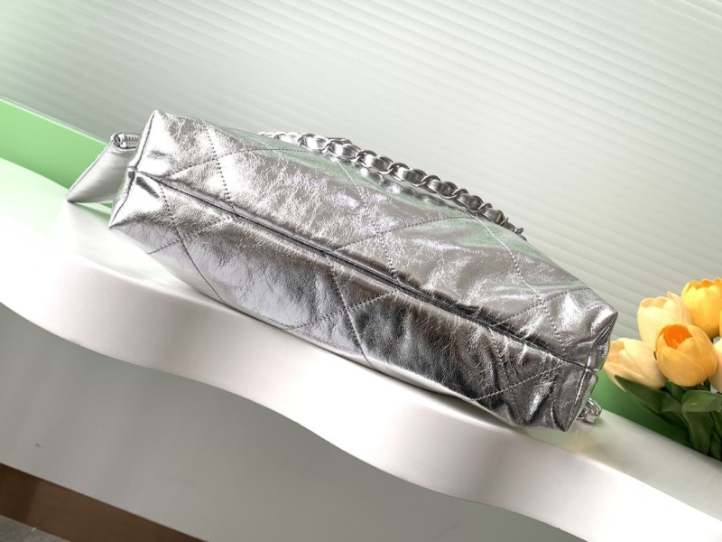 Ch**el hobo 22 bags